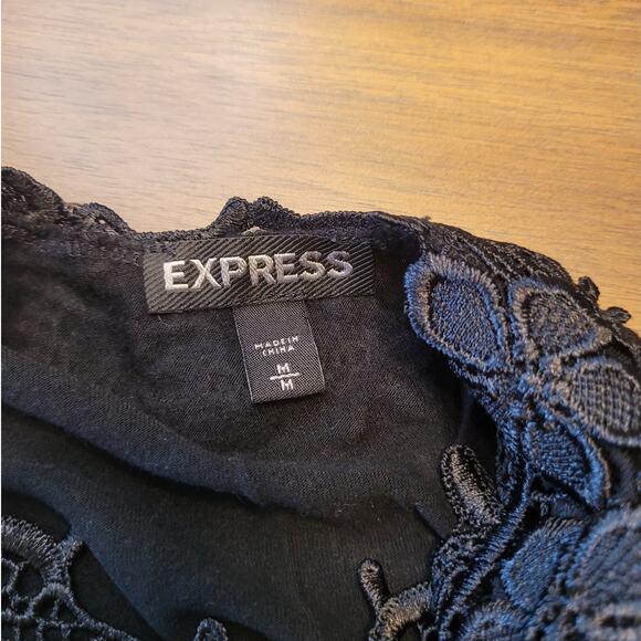 EXPRESS Black Lace Racerback Tank Top Medium GUC Feminine Elegant - Picture 3 of 7